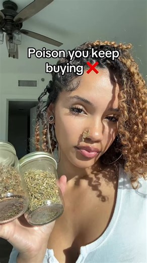 Alyssa Tiannah on Instagram: "For easy non-toxic replacements for hygiene and self care, tap my “swaps” highlight. Don’t stress throwing everything out at once, take it step by step incorporating safe alternatives, starting with something you use daily. 🦷🪥 ⚠️Why these products are harmful for health: •Sodium Lauryl Sulfate (SLS) - surfactant that destroys oral epithelial cells and causes canker sores (PMID: 35264124 and 7825393) •Titanium Dioxide - white pigment used in foods, oral care, cosme