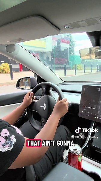 Save this video so that you can practice your turns and landing your vehicle on the correct side of the road #Turning #NewDrivers #MRRoadReady #driversed #carsoftiktokcontest