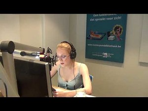 Astrid Sercu leest 'Je kunt geen kant op' in voor Luisterpunt