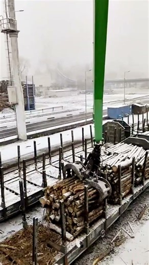 Heavy Machines in action