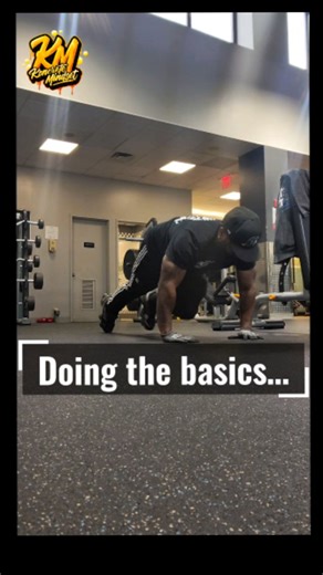 "KEYZ"- Helping busy individuals reach their fitness goals on Instagram: "REAL TALK‼️ ➖️➖️➖️➖️➖️ Today’s work is simple: 20 Navy Seal push-ups × 10 sets. FOR THOSE DEALING WITH REAL LIFE TIMING‼️ A lot of my routines are built around time permitted, not perfection. You don’t need 12 exercises. You don’t need a brand-new program every week. Like this routine, if you’ve got extra time and energy? Add burpees, squats, or pull-ups to make it more complete. But understand this ⬇️ It’s not always nece