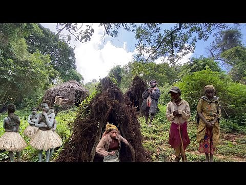 Uganda’s Last Pygmies (World’s Shortest Humans ) Persist Despite Extinction! 🇺🇬
