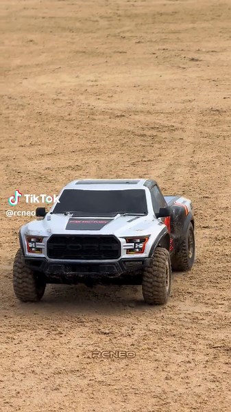 Mastering 2WD Drifting with Traxxas Cars