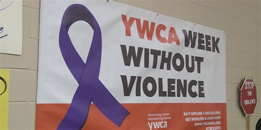 YWCA hosts final rally ending Week Without Violence