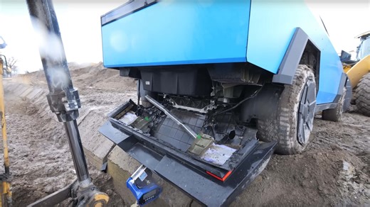Tesla Cybertruck Tow Hitch Stress Test Results In Catastrophic Failure