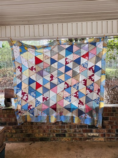 Quilt Top Vintage 1940 Triangle Patchwork Machine / Hand Stitched, Approx 72 X 82 Long - Etsy