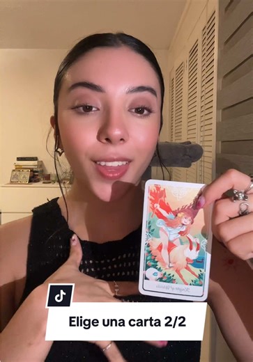 Mensaje de Tarot: Sigue Adelante con Determinación