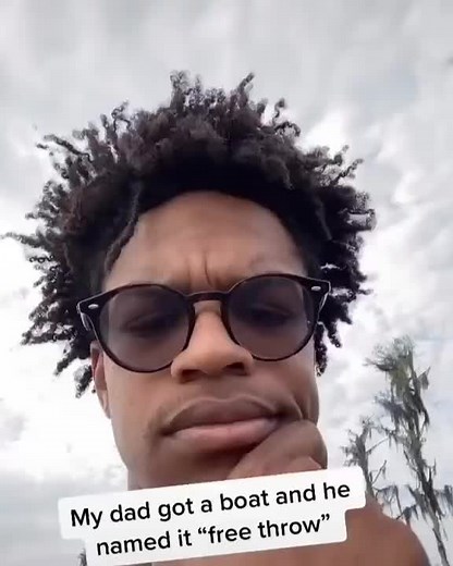 It be your own people 😂 (via @Shareefoneal) #shaq #dad #boat #funny #espnsocial
