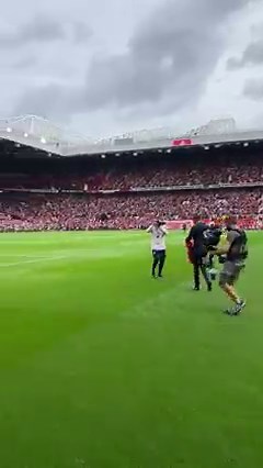 2.6M views · 227K reactions | You’re gonna need your sound on for this one  A warm Old Trafford welcome for Raphaël Varane  | Manchester United | Facebook