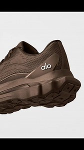 Alo Running shoes 👟👟 Orginal مجموعة جديدة من شوزات alo متاح 5 الوان عروض وخصومات على كل الموديلات اى استفسار او طلب اوردر تواصلوا خااااص عبر رسايل الصفحة 📩📩📩 | High End - Clothing Brand