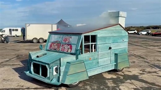 I built the world fastest shed with a 4.5 litre V8 engine - reaching 123mph in Yorkshire to break the record