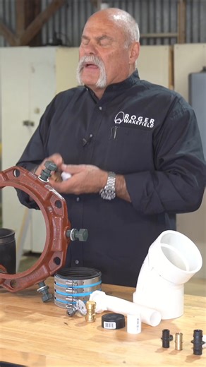 100K views · 409 reactions | How to properly connect pipes with a union  #tools #tradesmen #skilledtrades #plumbingfittings #plumberhacks #plumbing #plumberlife #plumber | Roger Wakefield | Facebook