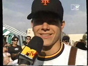 MTV Music awards 1992 part 1.