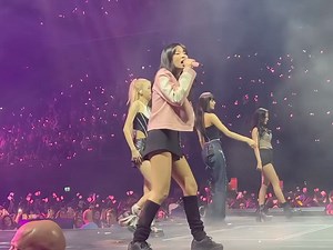 507K views · 10K reactions | Forever young Dance  #BLACKPINK #roses #jisso #jennie #lisa | 퐋퐳퐚 퐗퐳퐚 | Facebook