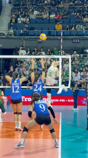 ELLA DE GUZMAN WINS IT FOR DLSU! The Lady Spikers extends their winning streak vs Ateneo! They are now 4-0 in the standings! #UAAPSeason88 #DLSULadySpikers #AnimoLaSalle #volleyball | Echo Sports