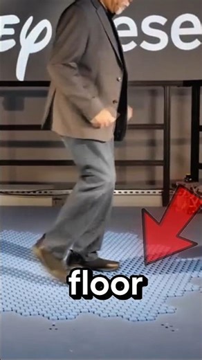 This Floor Makes It Impossible to Walk Away 😳