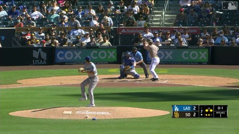 Alexander sale de aprietos