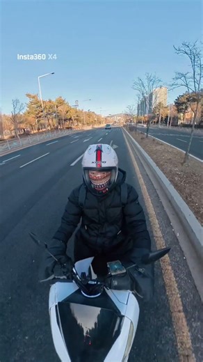 #인스타360x4 #신나게놀아보자 #달려보자 #드라이브 #pcx #모터사이클 #모터드라이브