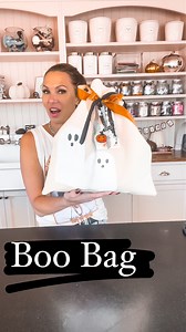 38K views · 1K reactions | Things I put in my boo bags this year.. I’ll post in the comments a link for all the goodies!  #halloweenspirit #smalltownme #diycrafts #crafters #octobervibes #spookyseason | Small Town Me | Facebook