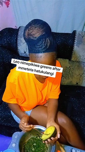 Heri ivo mliteta now am getting vitamin D#thegeefamily #monchez64 #youngcouple #makefamous