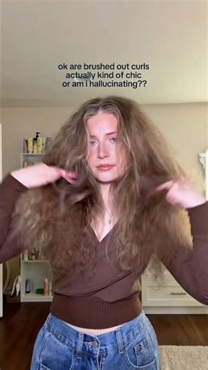 Am I Hallucinating or are Brushed Curls Kind of Chic??? 🫣 #curlyhair