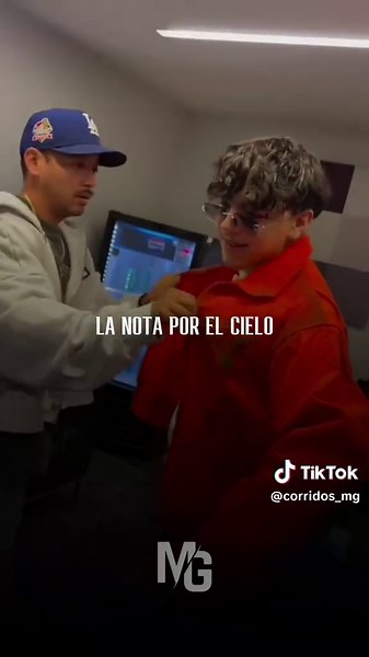 Corridos románticos para dedicar con Xavi Oficial