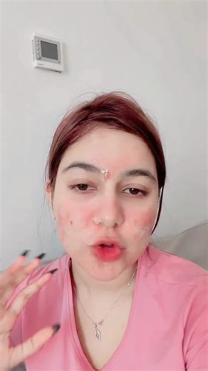 Samiya's Stunning New Look in Hijab Fashion