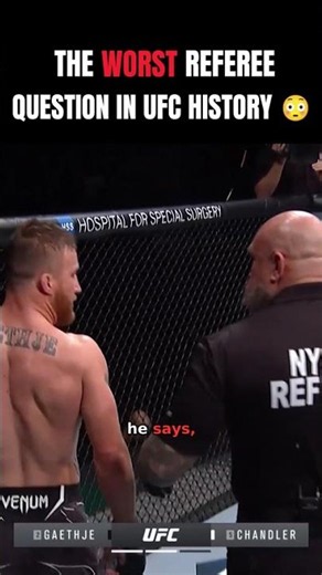 the ref let chandler hit gaethje right after an eye poke 😳 #mma #ufc #joerogan #justingaethje #jre