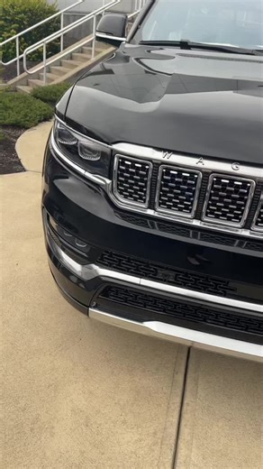 Discover the New 2022 Jeep Grand Wagoneer at Medina Auto Mall