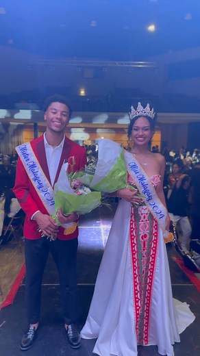 Stéphanie Floriana et Andy Ont été élus MISS MALAGASY 2024 👸🏽 & MISTER MALAGASY 2024 🤴🏾 ce samedi 04 nov par la Diaspora Malagasy en France . 🎥 @edwin_neverson Assisted by @julierazanatsimba Make up @ainaquach Concept by @mc_jay_sam ©️ Partenaire : @sidina.78 Envoi d’argent avec Tap Tap Send gagner 10€ avec le code promo : MISSMALAGASY | Miss & Mister Malagasy