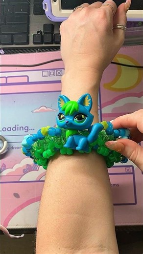 DIY LSP Kitty Mandela Kandi Cuff #kandi #lps #mandelacuff #kandicuff