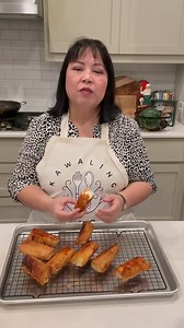 35K views · 228 reactions | Banana turon with cream cheese takes a classic snack to the next level. Combining crispy caramelized wrapper, gooey cream cheese, and sweet banana makes for a satisfying dessert or midday snack. Enjoy them warm for the best experience! | Kawaling Pinoy Recipe Blog | Facebook