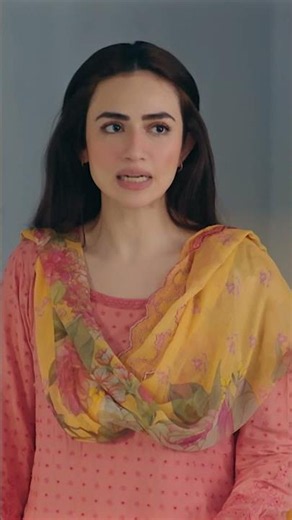 Tum Ne Kamre Ki Halat Hi Badal Di 😲 #basterasaathho #sanajaved #farhansaeed #shorts