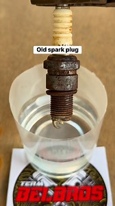 Diy cleaning old rusty spark plug #cleaning #rustycleaning #mechanic #DIYMechanic #sparkplugs #mechaniclife #highlights #fblifestyle | Team Belbros