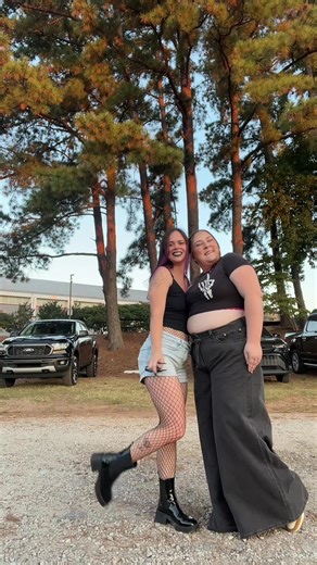 We were cuteeeee #fyp #concertseason #concerttickets