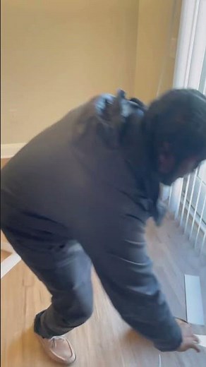 How to cut a vertical blind without ￼ scissors under 12sec