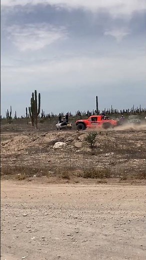 "¡Lo que nadie esperaba! 😱 Robby Gordon en Vizcaíno | NORRA 2026"