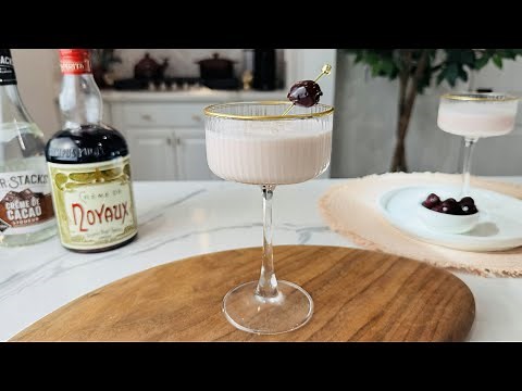Classic Pink Squirrel Cocktail Recipe