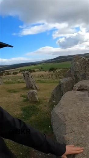 3000 BC Stone Circle!! - SCOTLAND