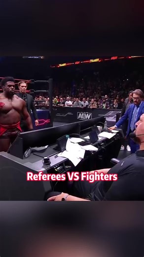 Referees vs Fighters #ufc #usa #funny #boxing #mma