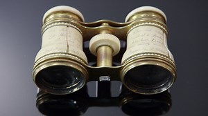 160K views · 3.9K reactions | Corey attempts to negotiate the price of a rare Mary Todd Lincoln artifact from the day of her husband's assassination. | The Best of Pawn Stars | Facebook