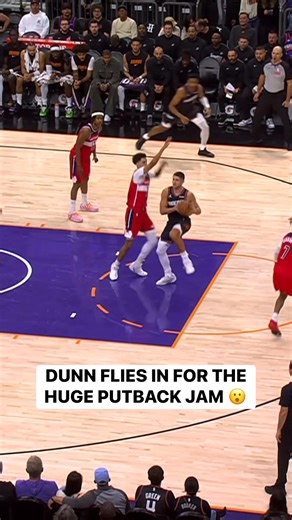 Ryan Dunn crashes in for the MONSTER PUTBACK JAM! 💥 WAS-PHX • NBA League Pass Tap to Watch ➡️ https://www.nba.com/how-to-watch-game-redirect/0022500555?partnerRef=NBA&platform=Facebook&surface=Post | NBA