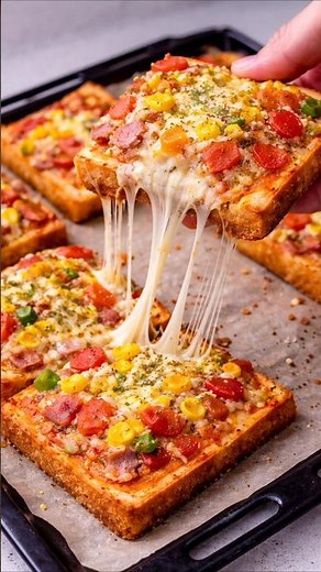 Easy Homemade Pizza Toast 🍕🔥