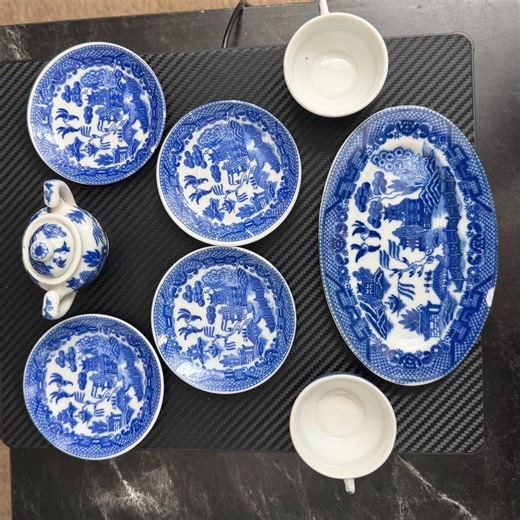 A Vintage Blue Willow Pattern Child's Miniature Tea Set, Made in Japan. - Etsy