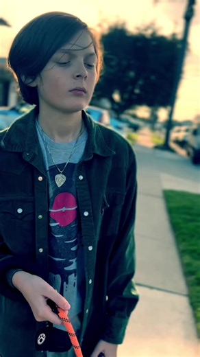 Seal #kissfromarose See Raized Wrong Live Tour 2026! June 4 Phoenix, AZ June 7 Las Vegas, NV June 9 Salt Lake City August 8 Orlando, FL Don’t wait! Get your ticket now: https://raized-wrong.com See the full length video at Patreon.com/ raizedwrong.com Merch & More -Raizedwrong.net#fyp #raizedwrong