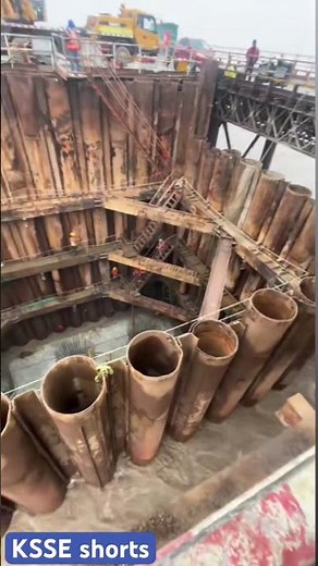 Bridge Pier Construction in the Heart of the Sea 🌊🏗️ #BridgeEngineering #MarineConstruction