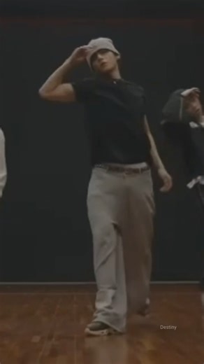 [방탄소년단 뷔] 'SWIM' Dance Practice / V's 세로컷 #김태형 #btsv #방탄소년단뷔