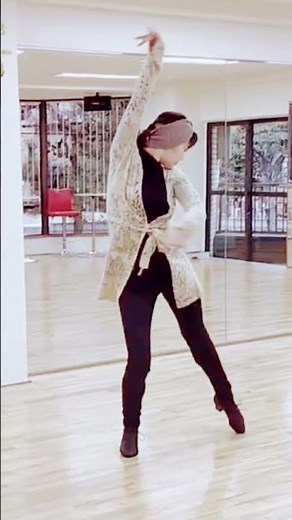 Cha Cha Basic Steps and Variations チャチャチャベーシック&バリエーションステップ