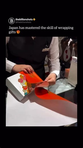 The Billion Shots™ on Instagram: "The traditional Japanese art of gift wrapping, known as Tsutsumi, is characterized by the diagonal wrapping technique (Naname Tsutsumi) which emphasizes precision, respect, and aesthetic harmony. Unlike the standard Western method, the gift is placed at a diagonal to the paper, allowing for a series of efficient folds that cover the box entirely with minimal tape and no visible raw edges. This style is deeply rooted in the historical practice of Origata, an anci