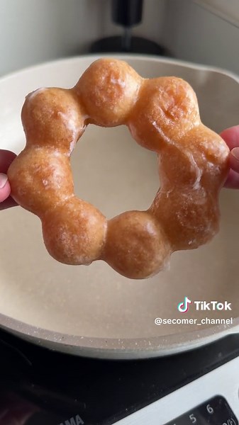 エスエヌエスで話題の焼きポンデリングを作っていく